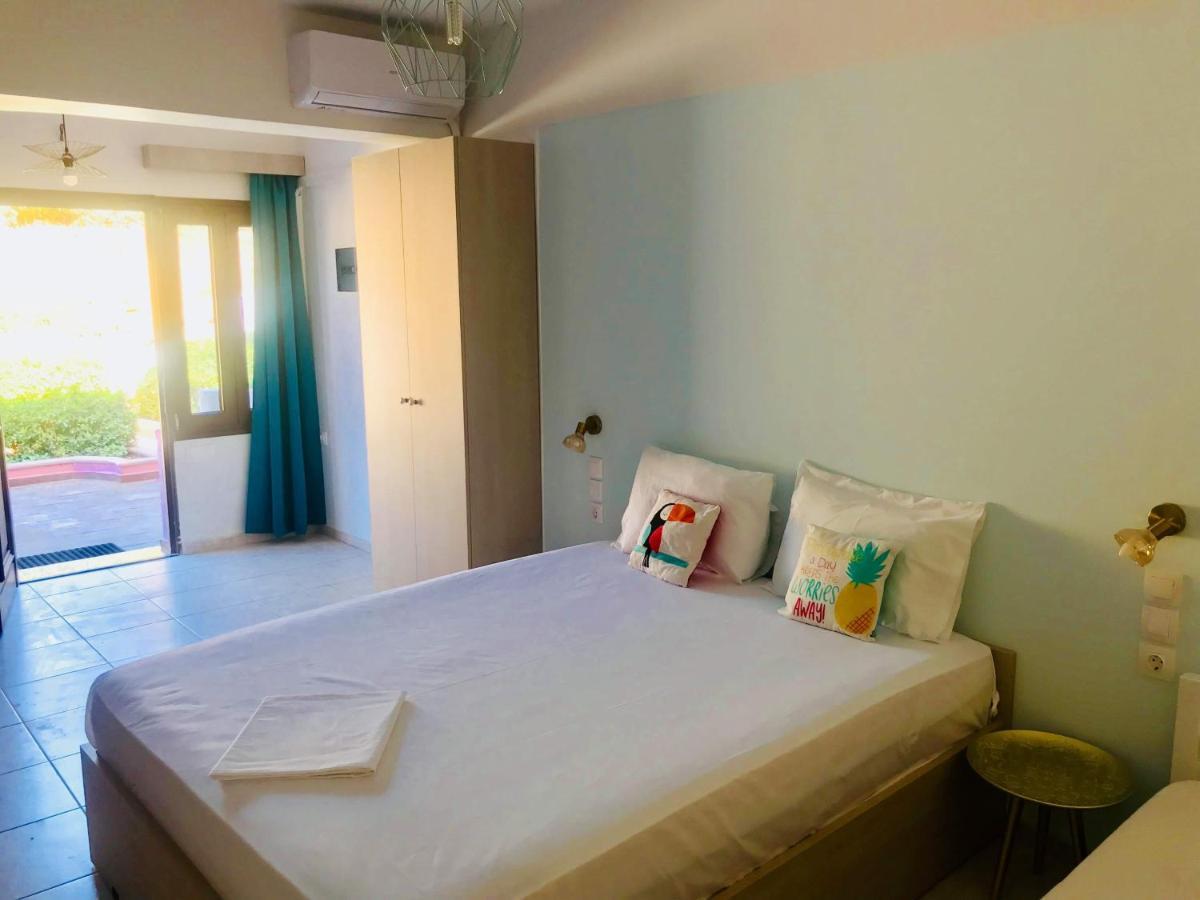 Golden View Apartments Myrina Limnos Extérieur photo