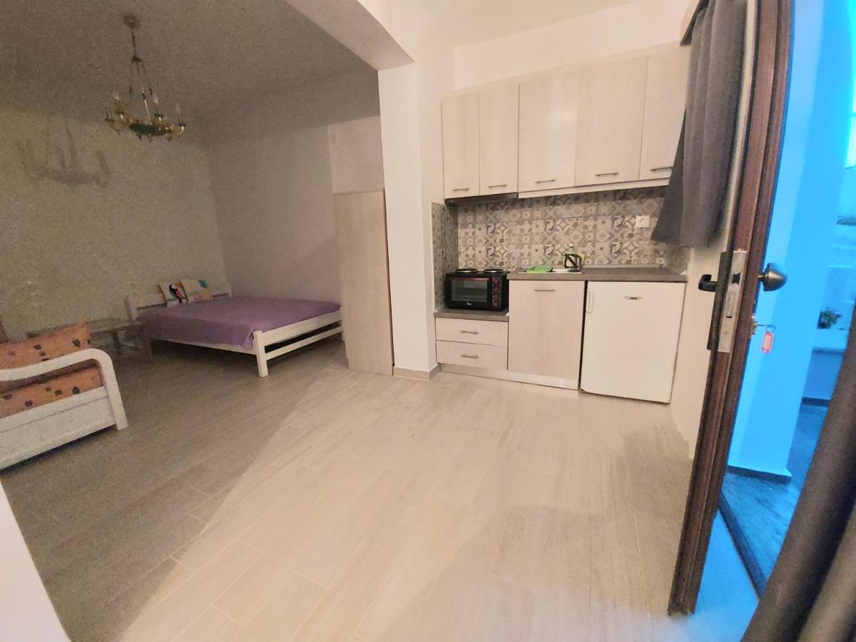 Golden View Apartments Myrina Limnos Extérieur photo