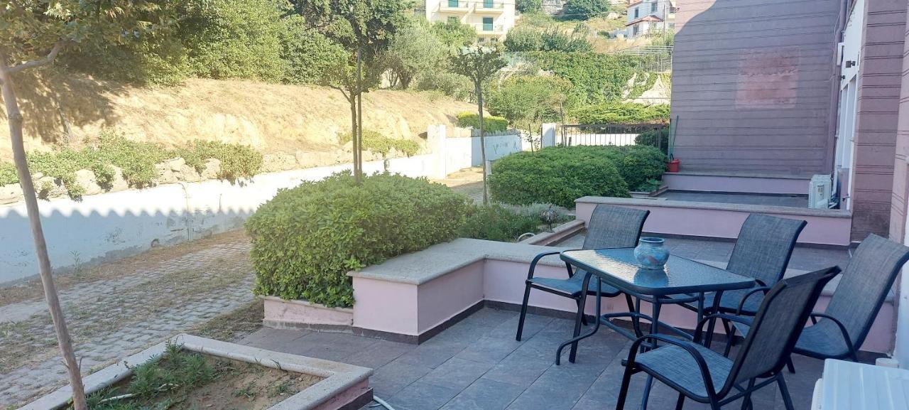 Golden View Apartments Myrina Limnos Extérieur photo